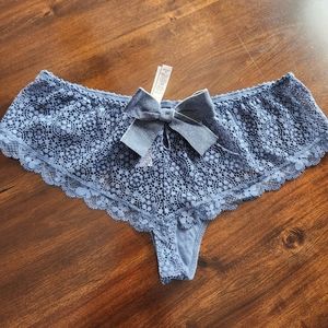 NWT Victoria's Secret Med Blue Lace Thong Panties with Bow